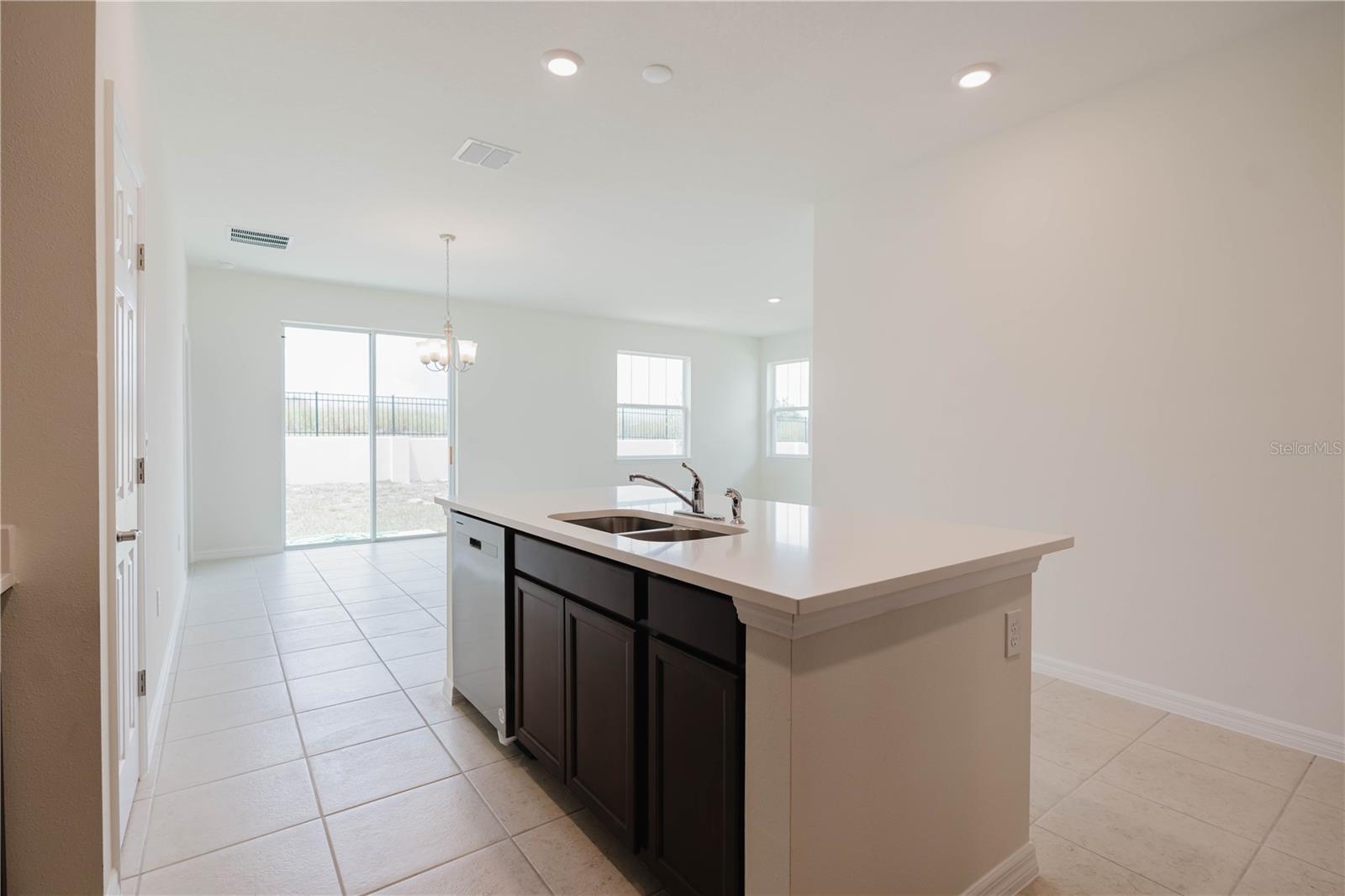 Image 7 of 30 For 2363 Selenia Street