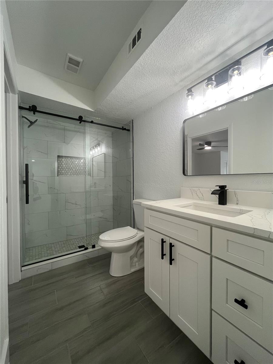 Image 4 of 10 For 5773 Gatlin Avenue 614
