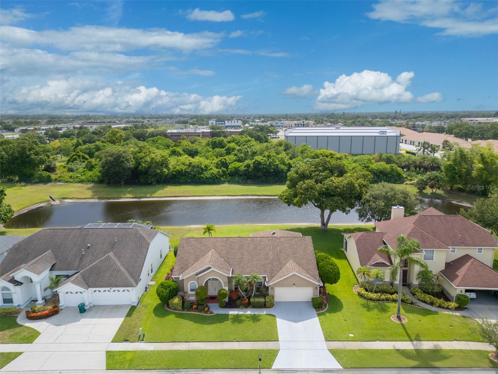 Image 3 of 41 For 4808 Springwater Circle