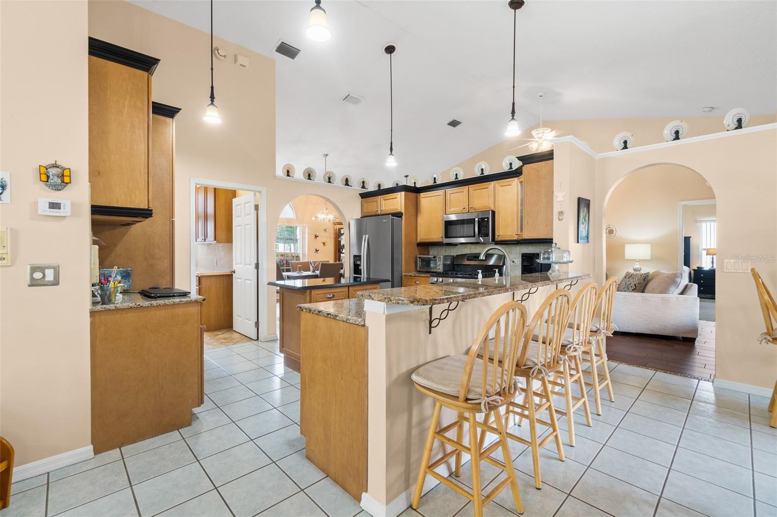 Image 8 of 41 For 4808 Springwater Circle