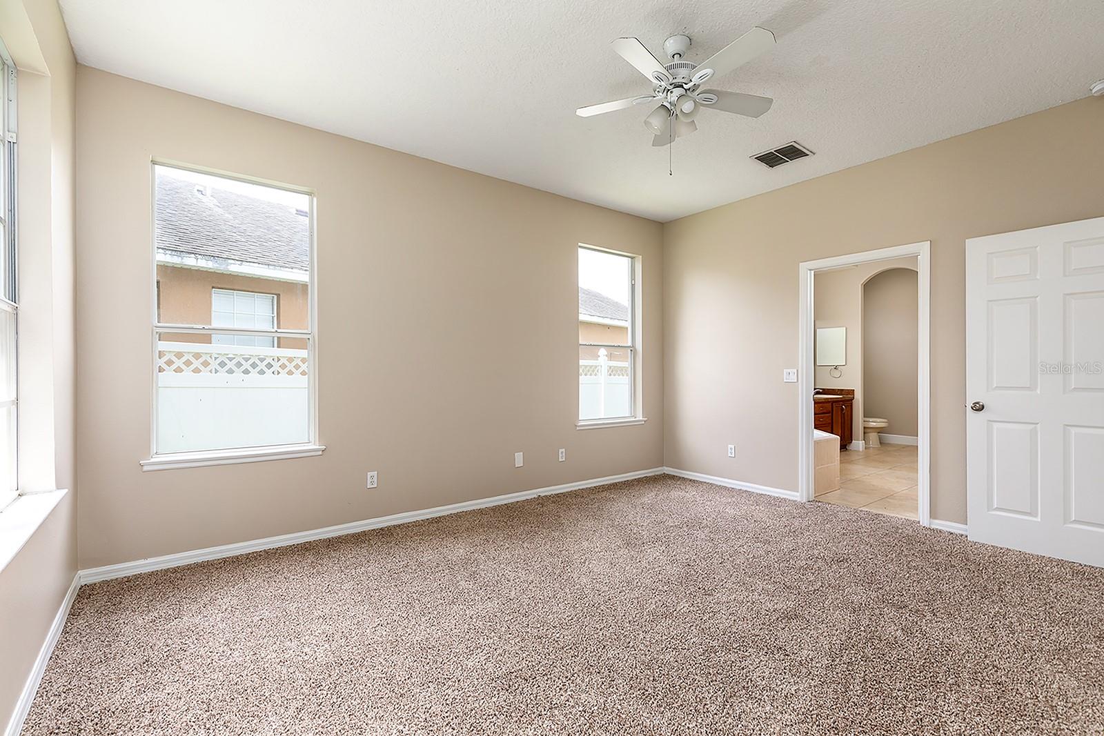 Image 10 of 26 For 14515 Huntcliff Park Way