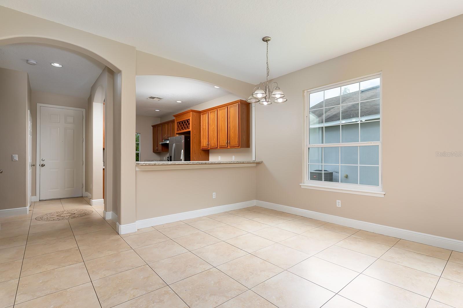 Image 5 of 26 For 14515 Huntcliff Park Way