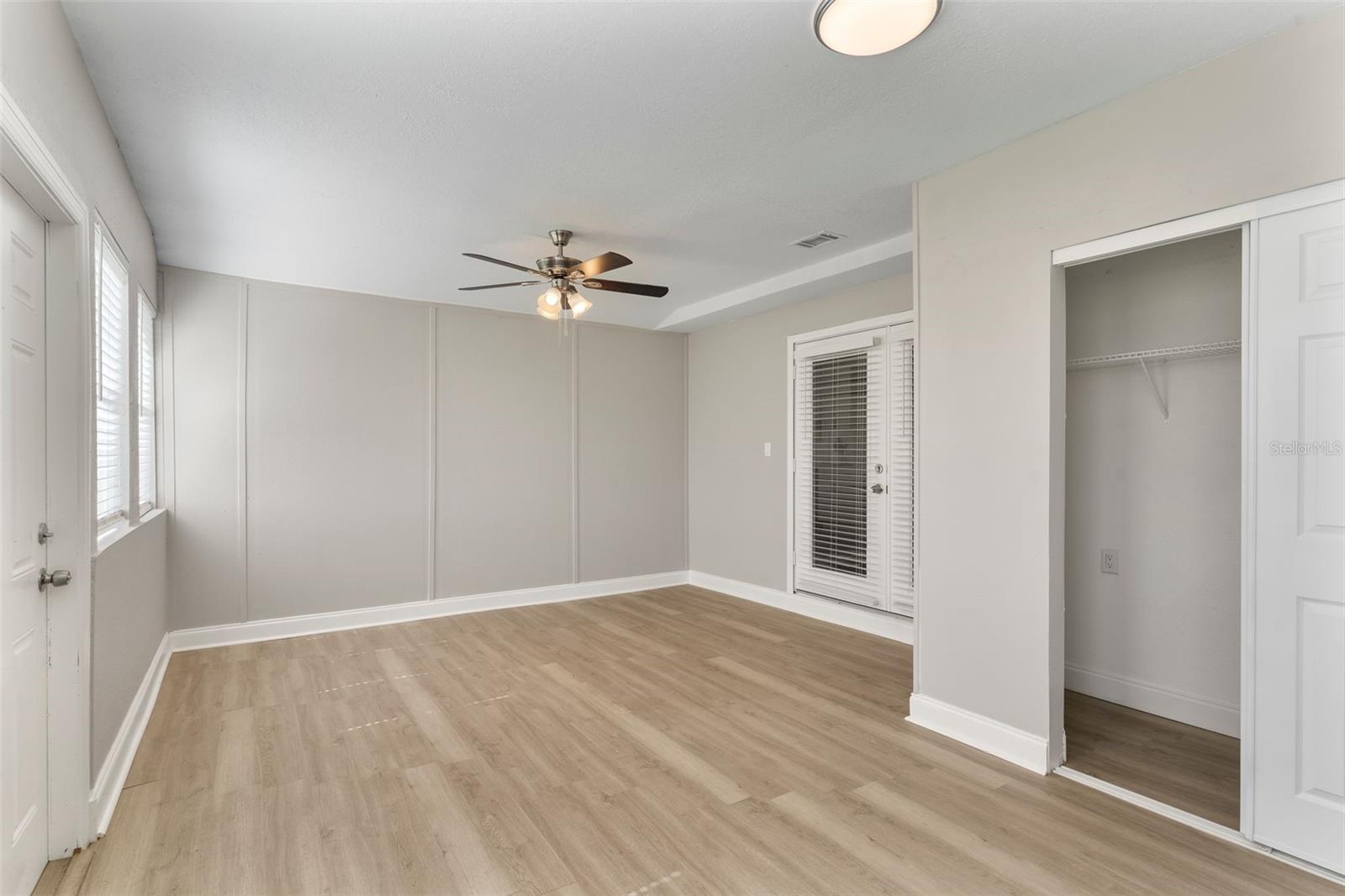 Image 13 of 23 For 5126 Idlewood Lane