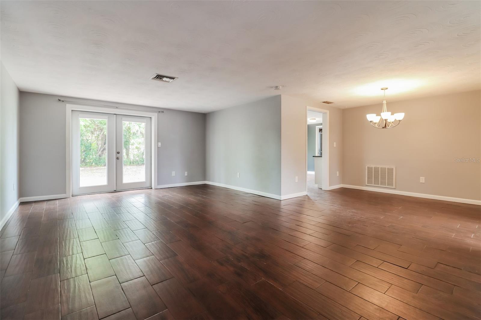 Image 3 of 16 For 3730 Sablewood Drive