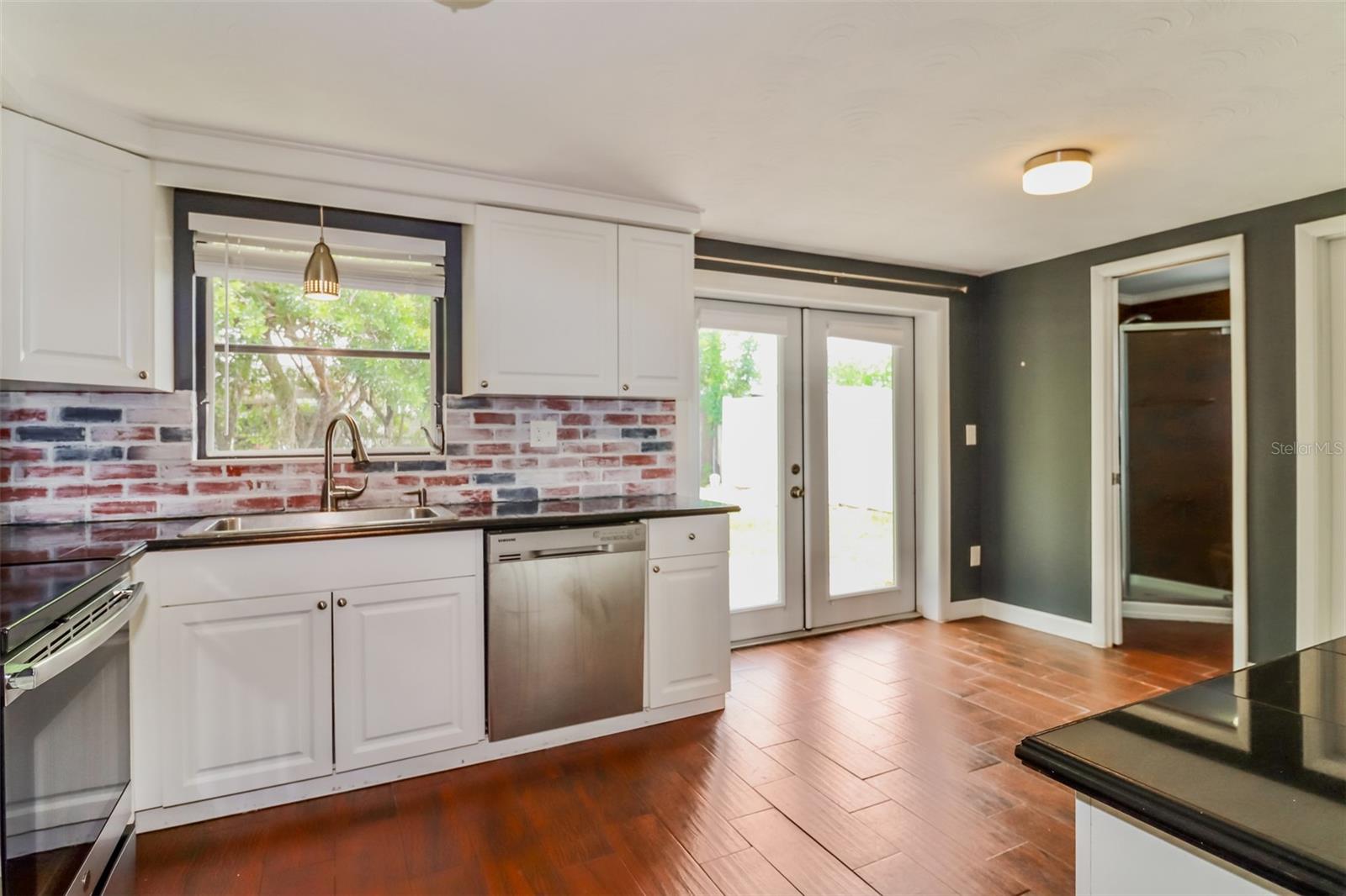Image 8 of 16 For 3730 Sablewood Drive