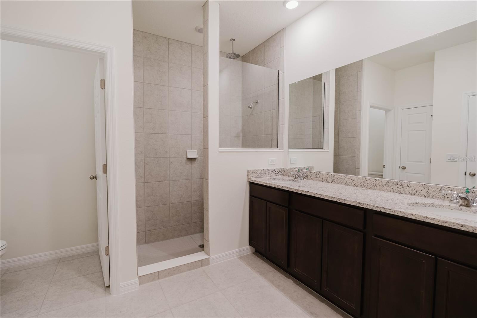 Image 15 of 34 For 2355 Selenia Street