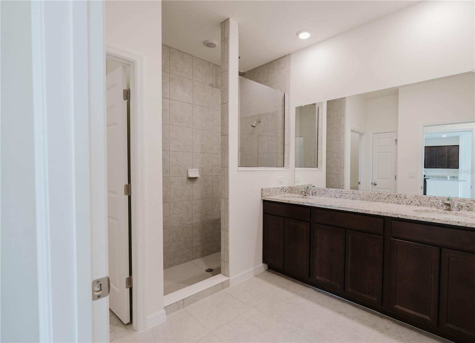 Image 16 of 34 For 2355 Selenia Street