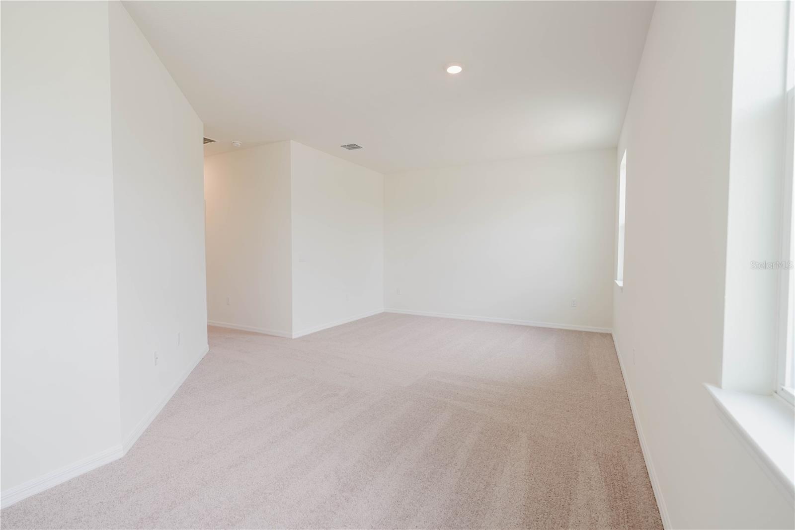 Image 18 of 34 For 2355 Selenia Street