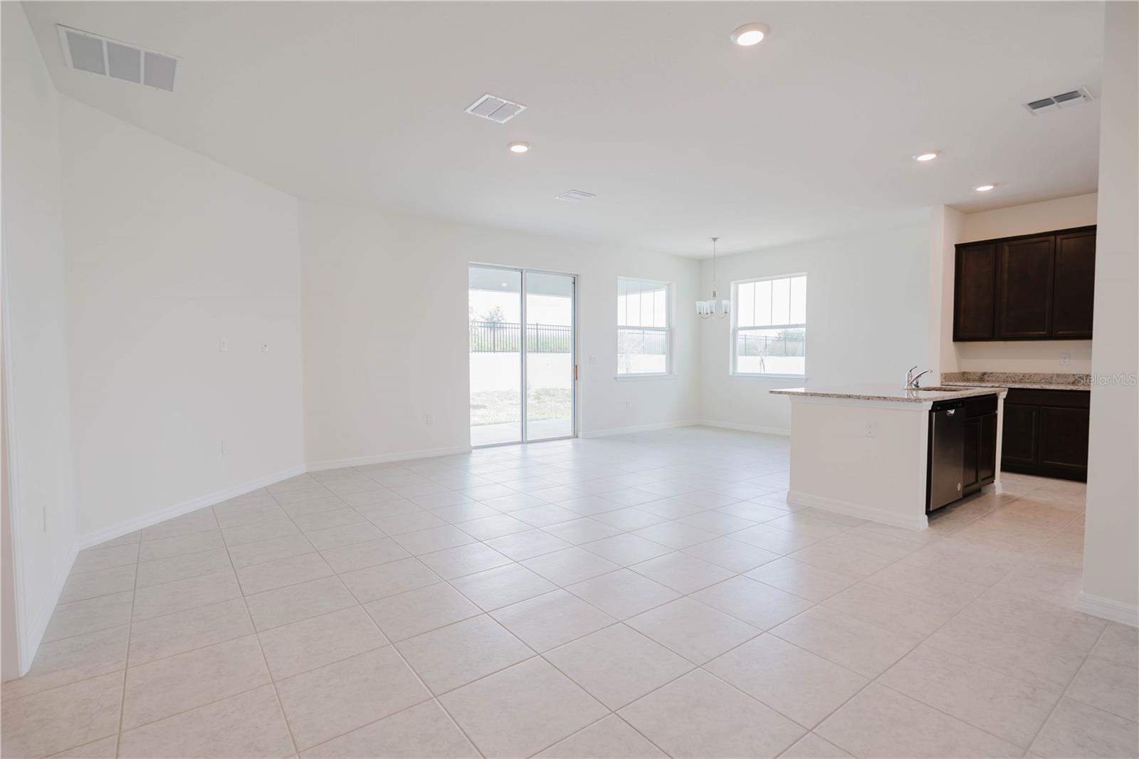 Image 3 of 34 For 2355 Selenia Street