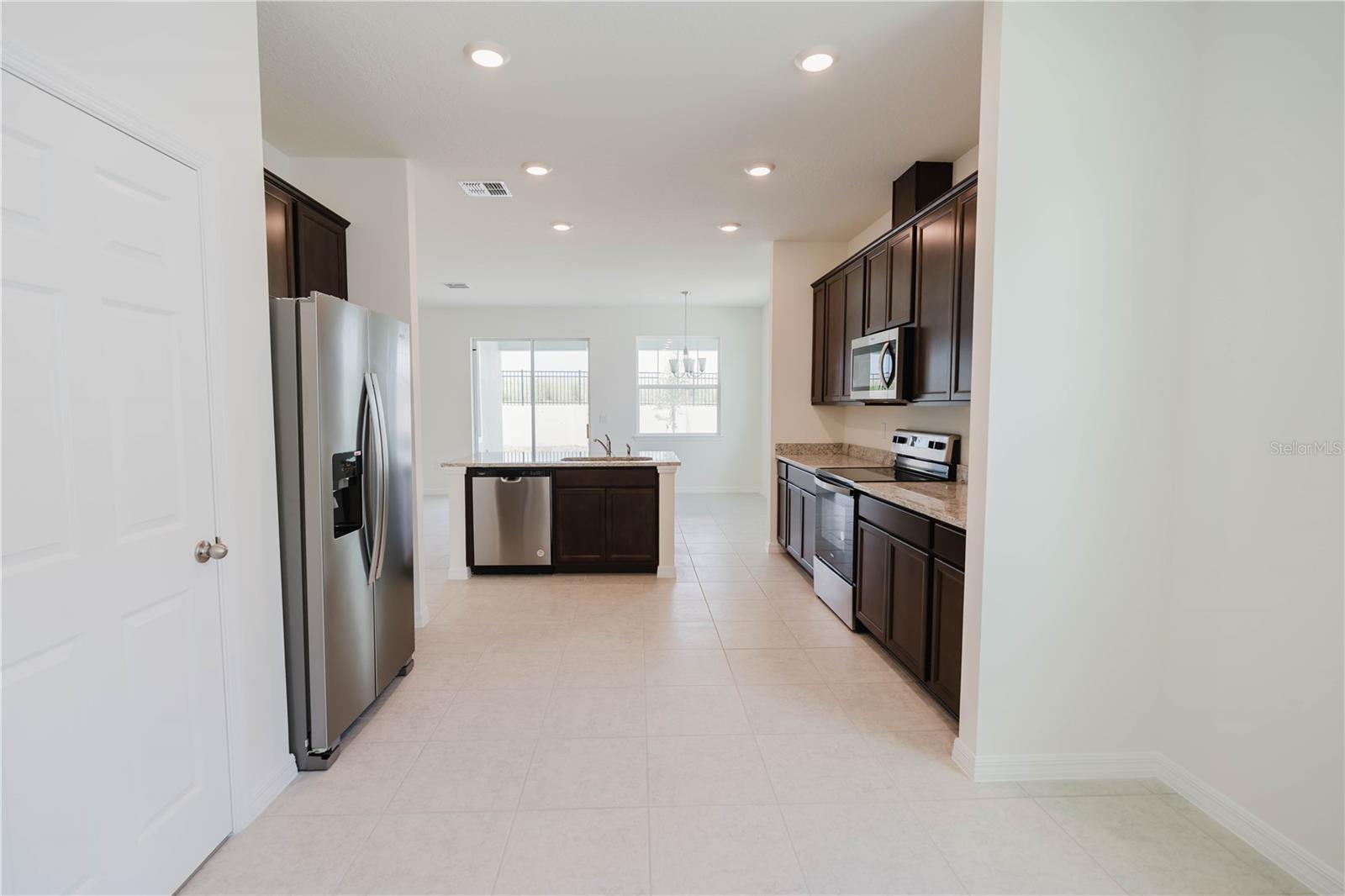 Image 7 of 34 For 2355 Selenia Street