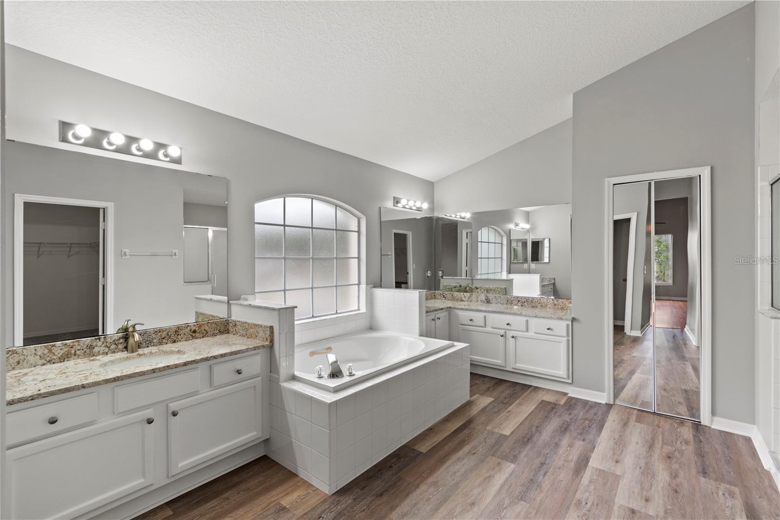 Image 11 of 43 For 4731 Summerbridge Circle