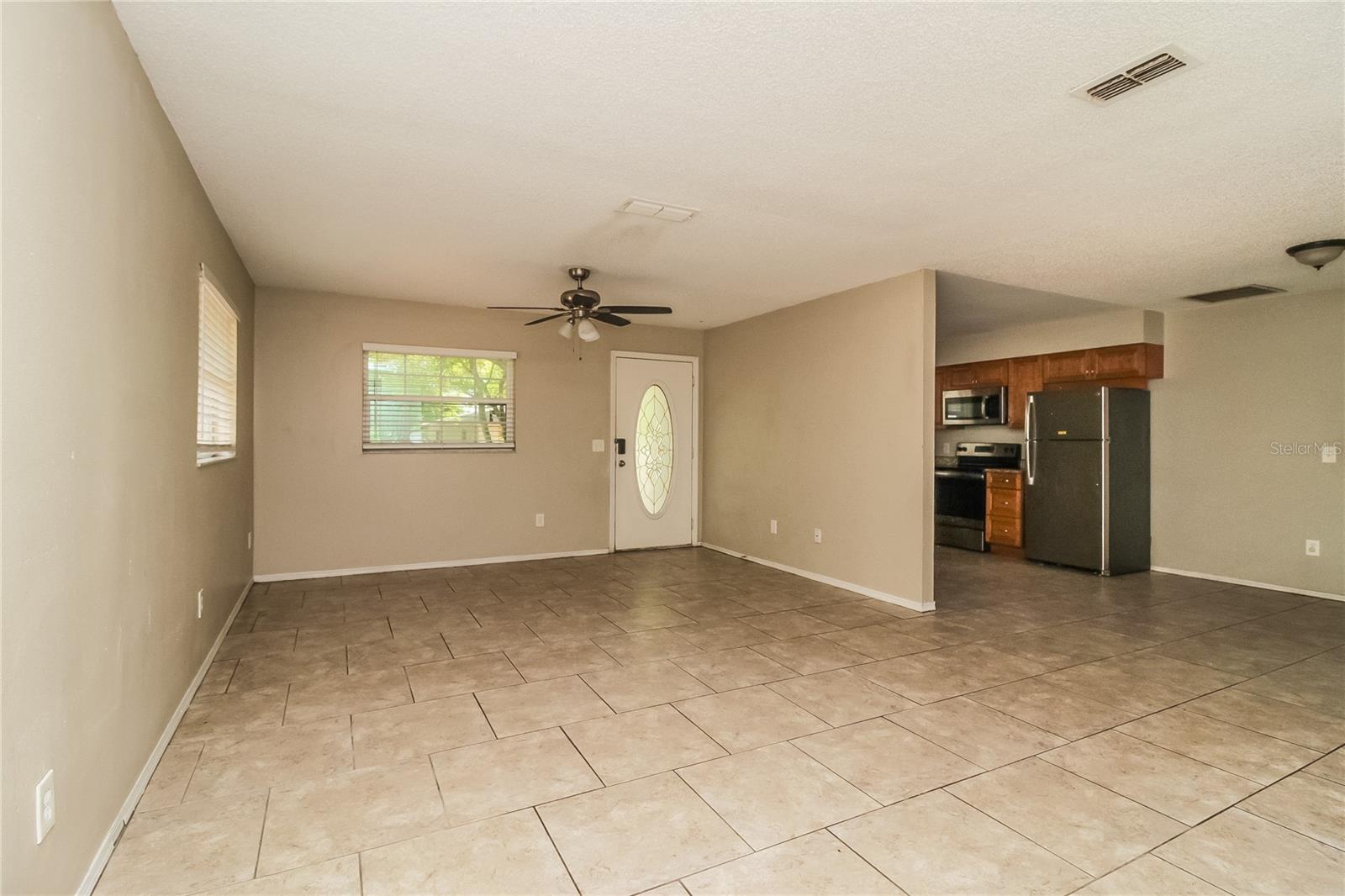 Image 3 of 16 For 313 Apopka Hills Circle