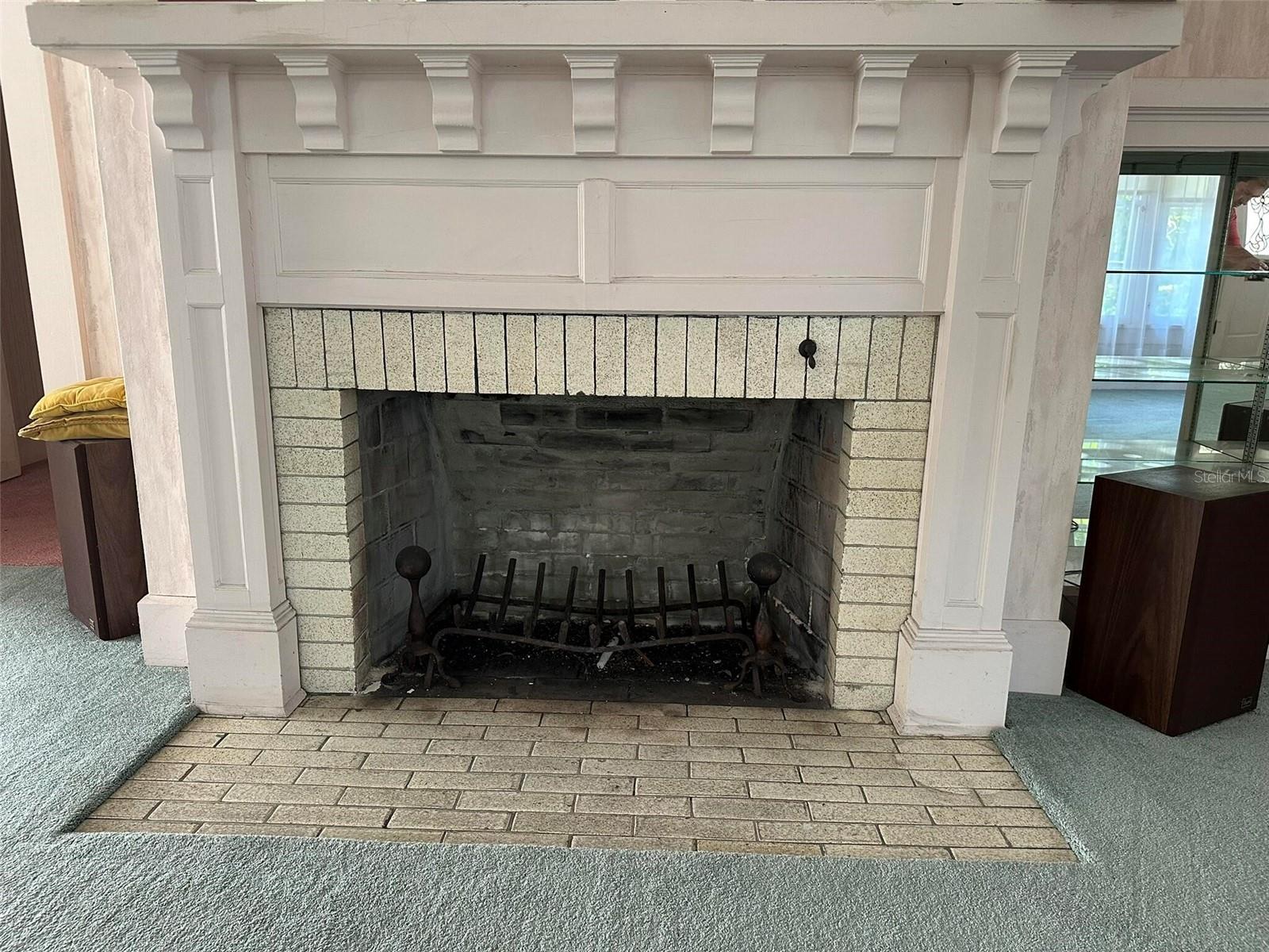 Image 9 of 31 For 901 17th Avenue Ne