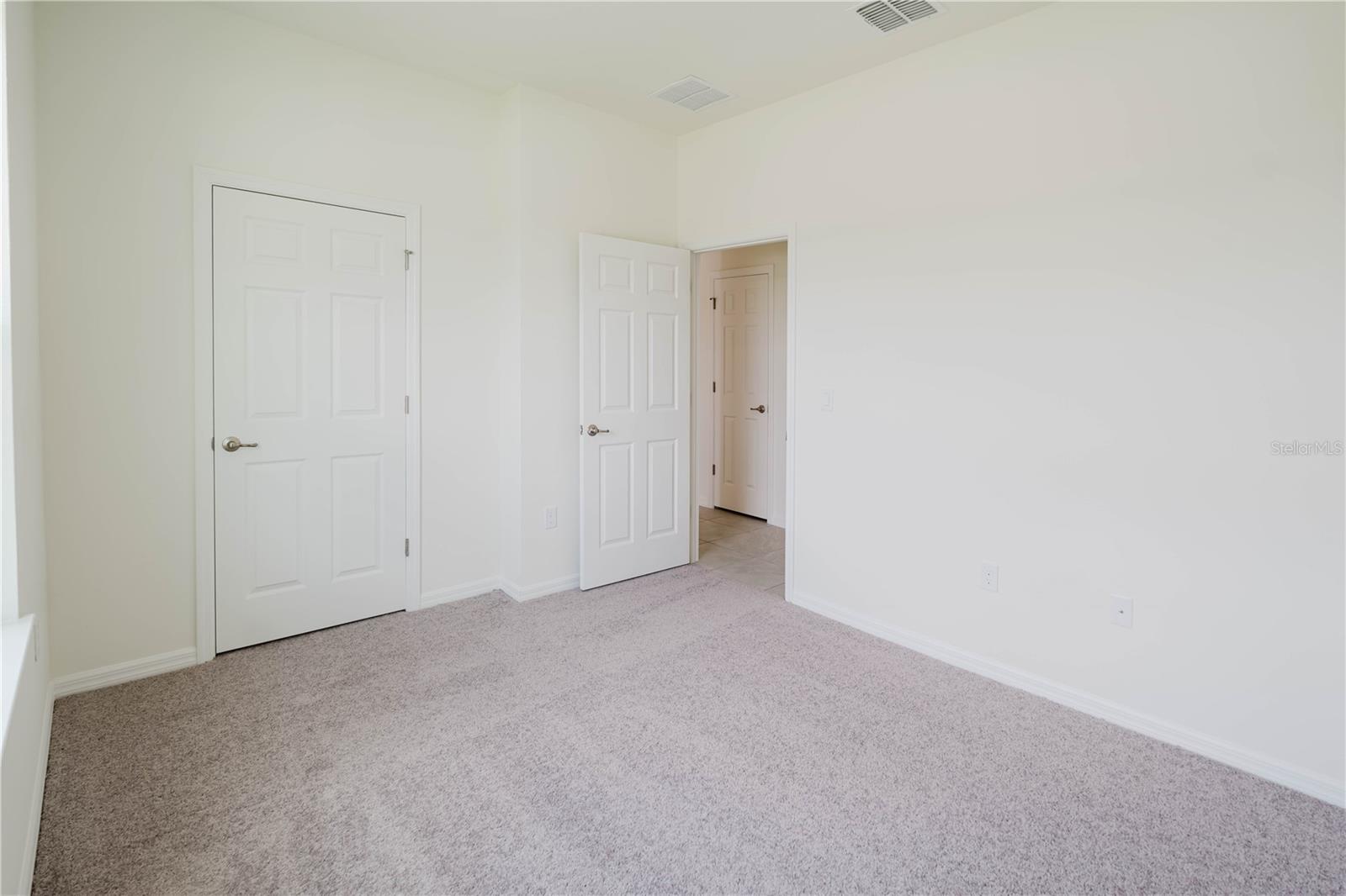 Image 11 of 27 For 2553 Mariah Place