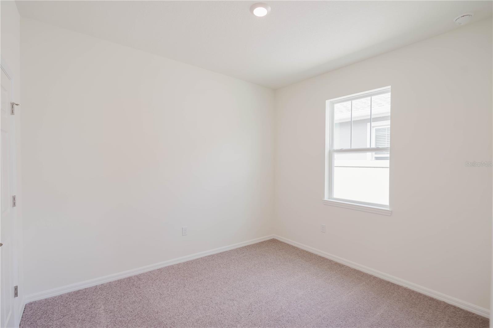 Image 13 of 27 For 2553 Mariah Place