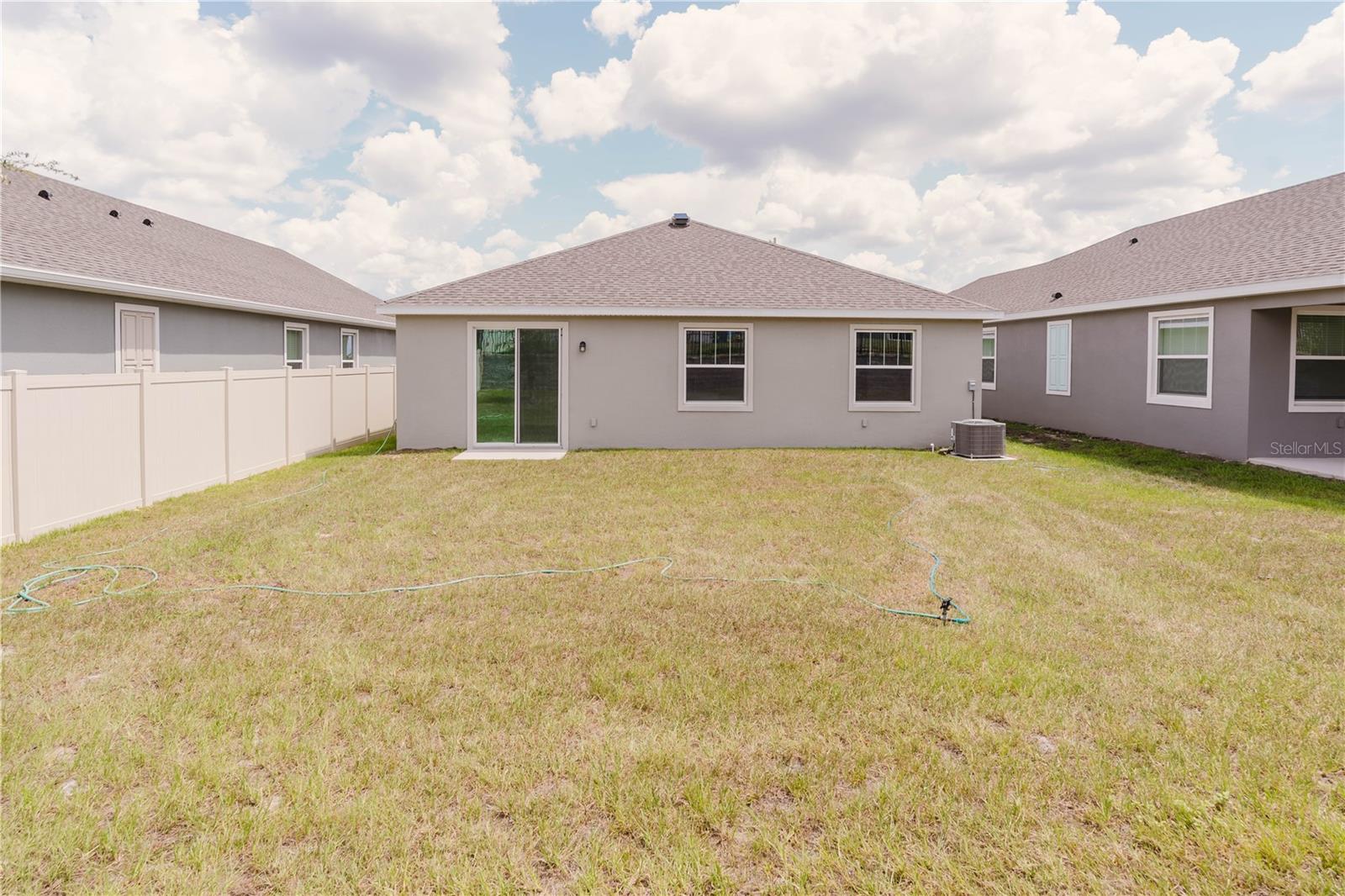 Image 19 of 27 For 2553 Mariah Place