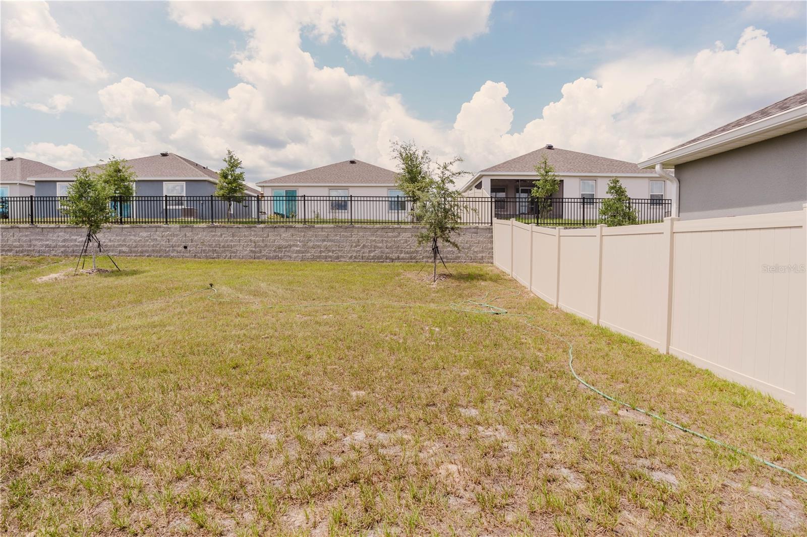 Image 20 of 27 For 2553 Mariah Place