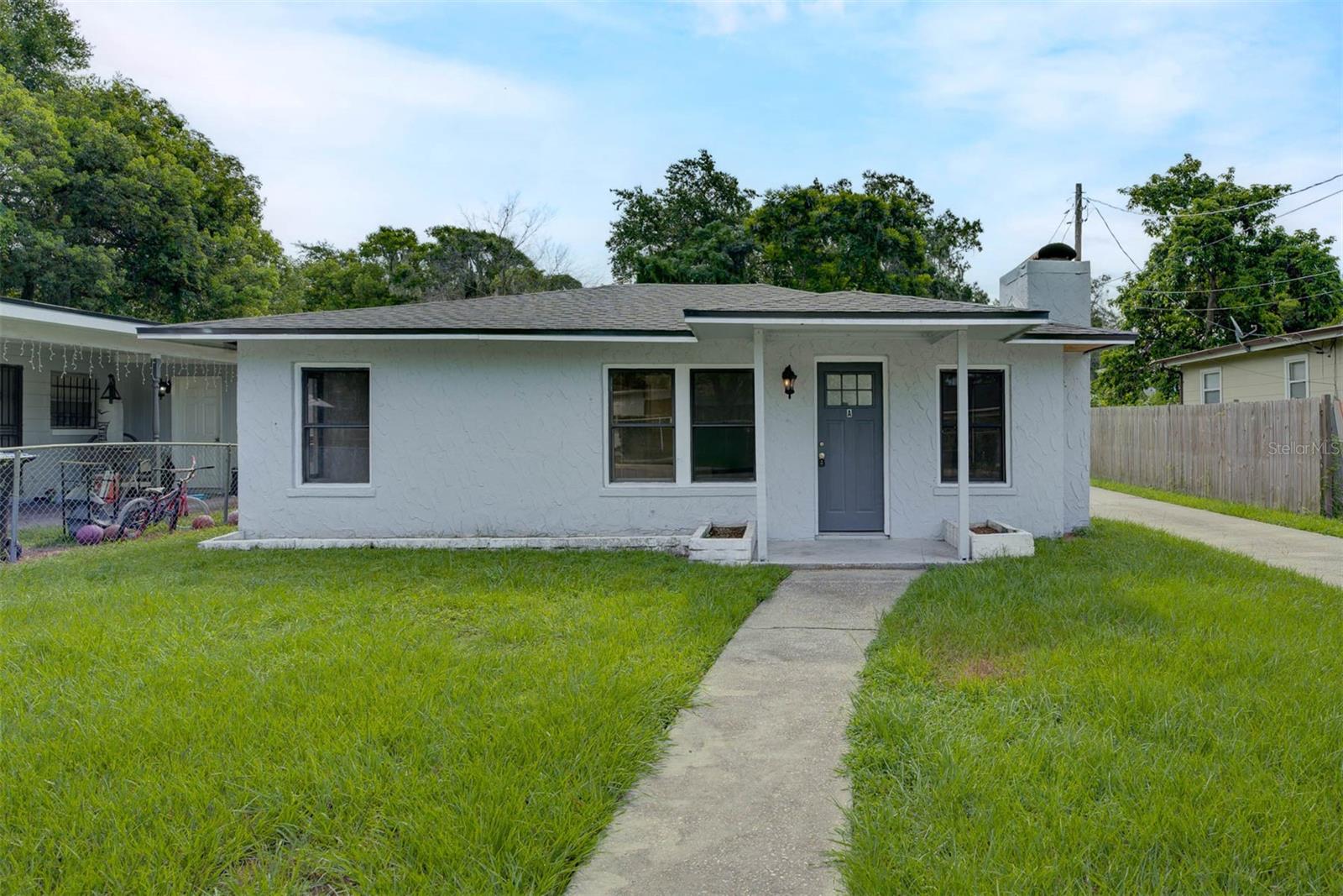Image 2 of 25 For 1835 Wilton Avenue