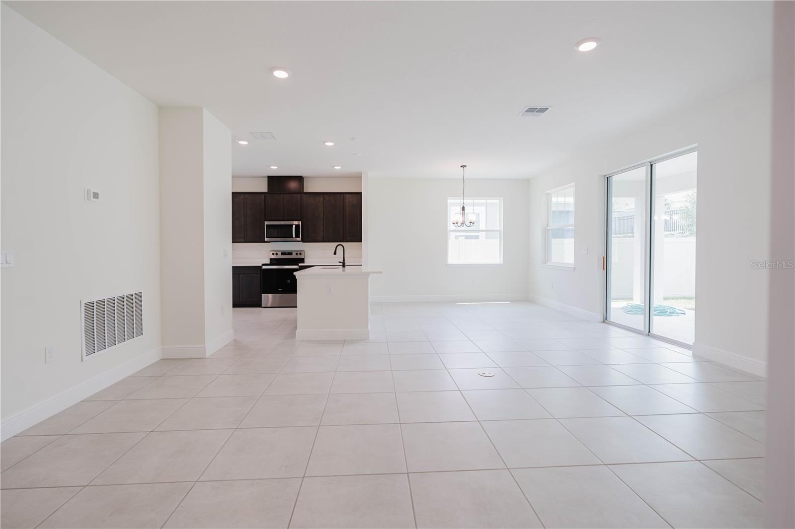 Image 6 of 28 For 2561 Mariah Place
