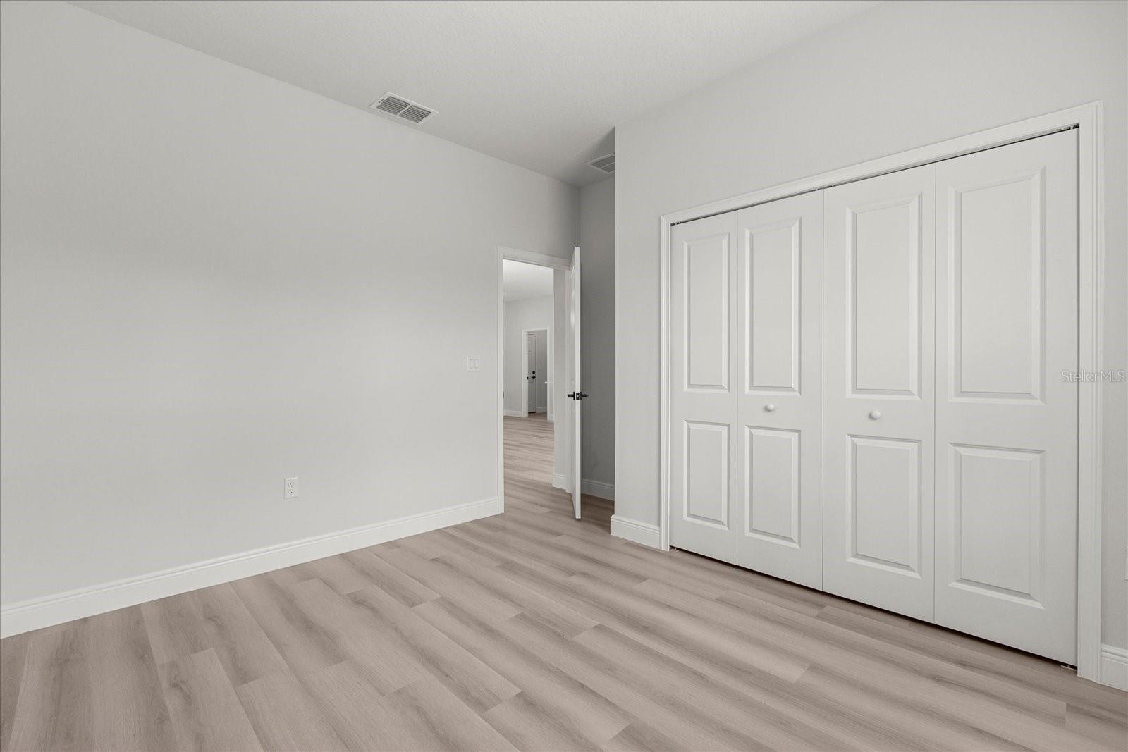 Image 19 of 32 For 4016 151st Street