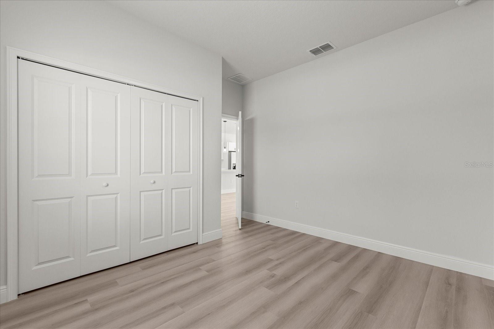 Image 23 of 32 For 4016 151st Street
