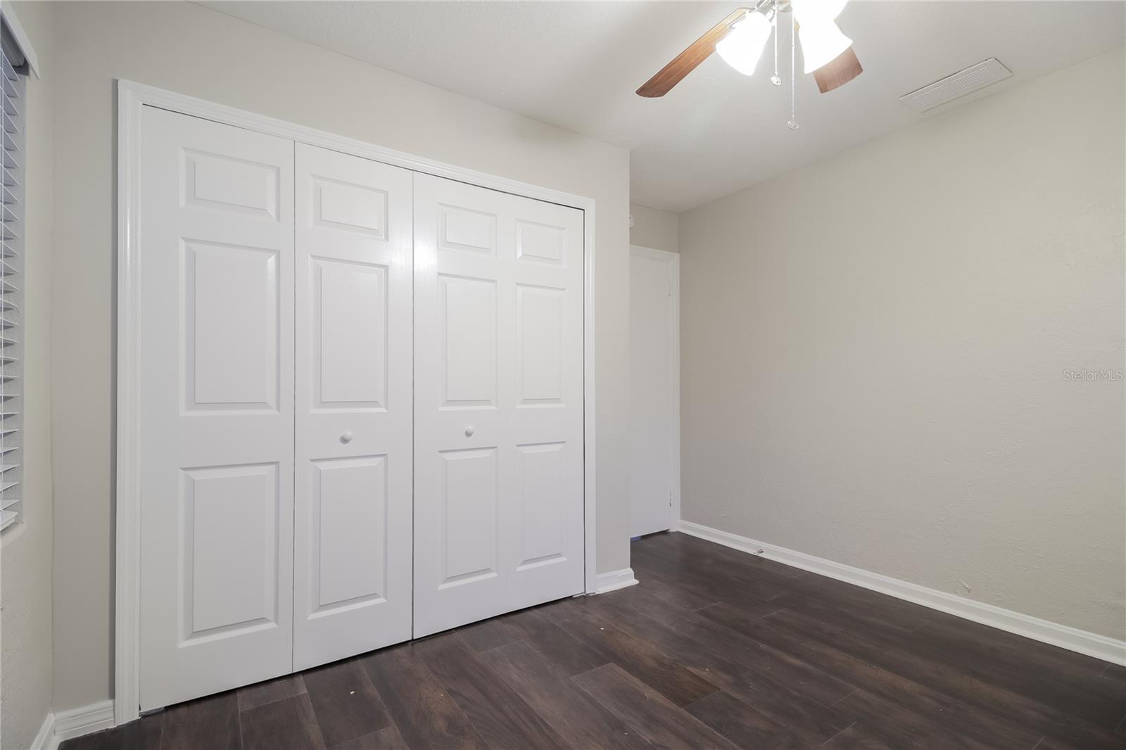 Image 10 of 16 For 1609 Pinewood Drive