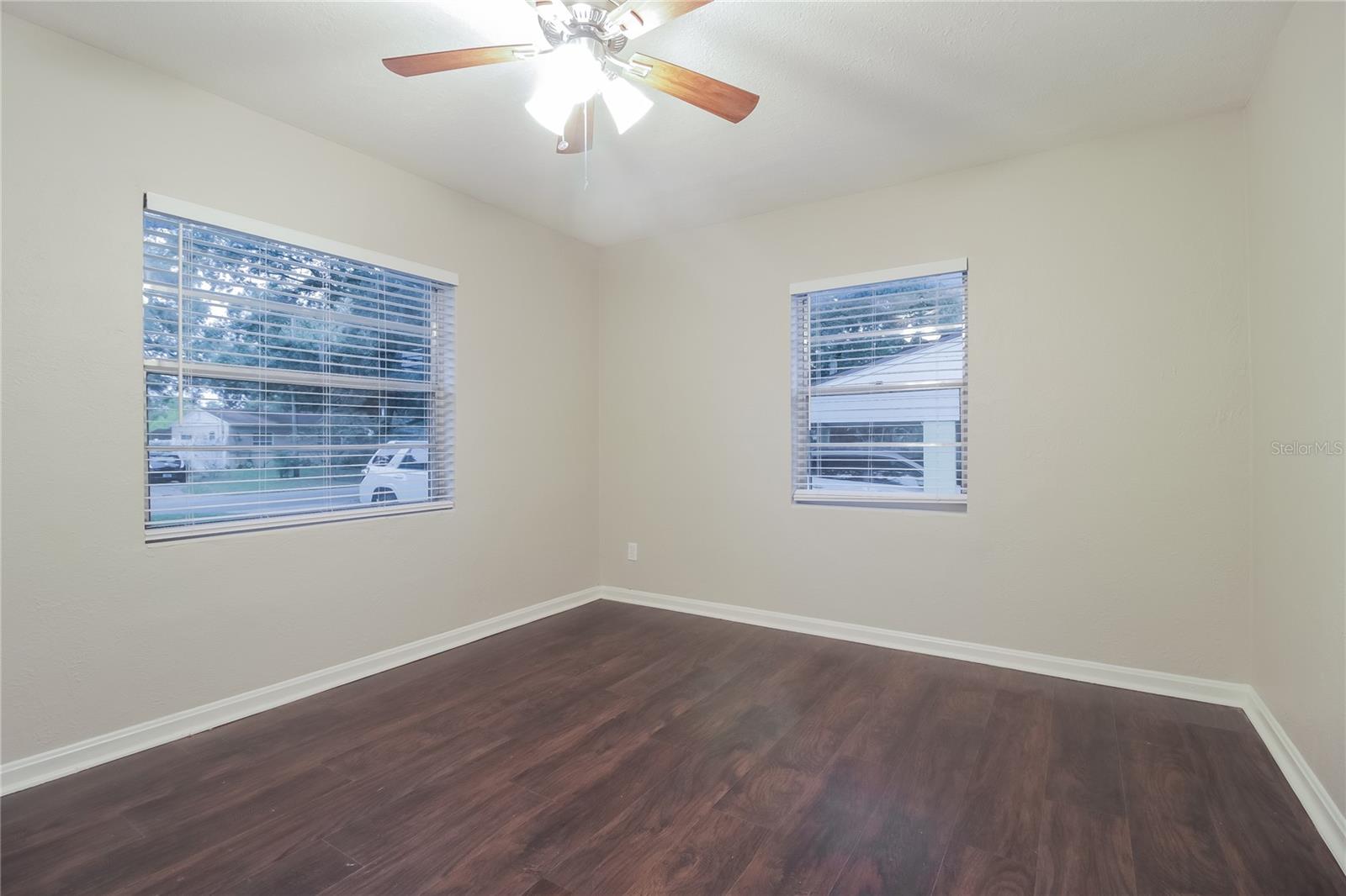 Image 7 of 16 For 1609 Pinewood Drive
