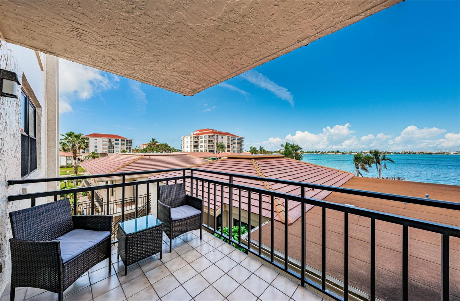 Image 29 of 50 For 6177 Sun Boulevard 307