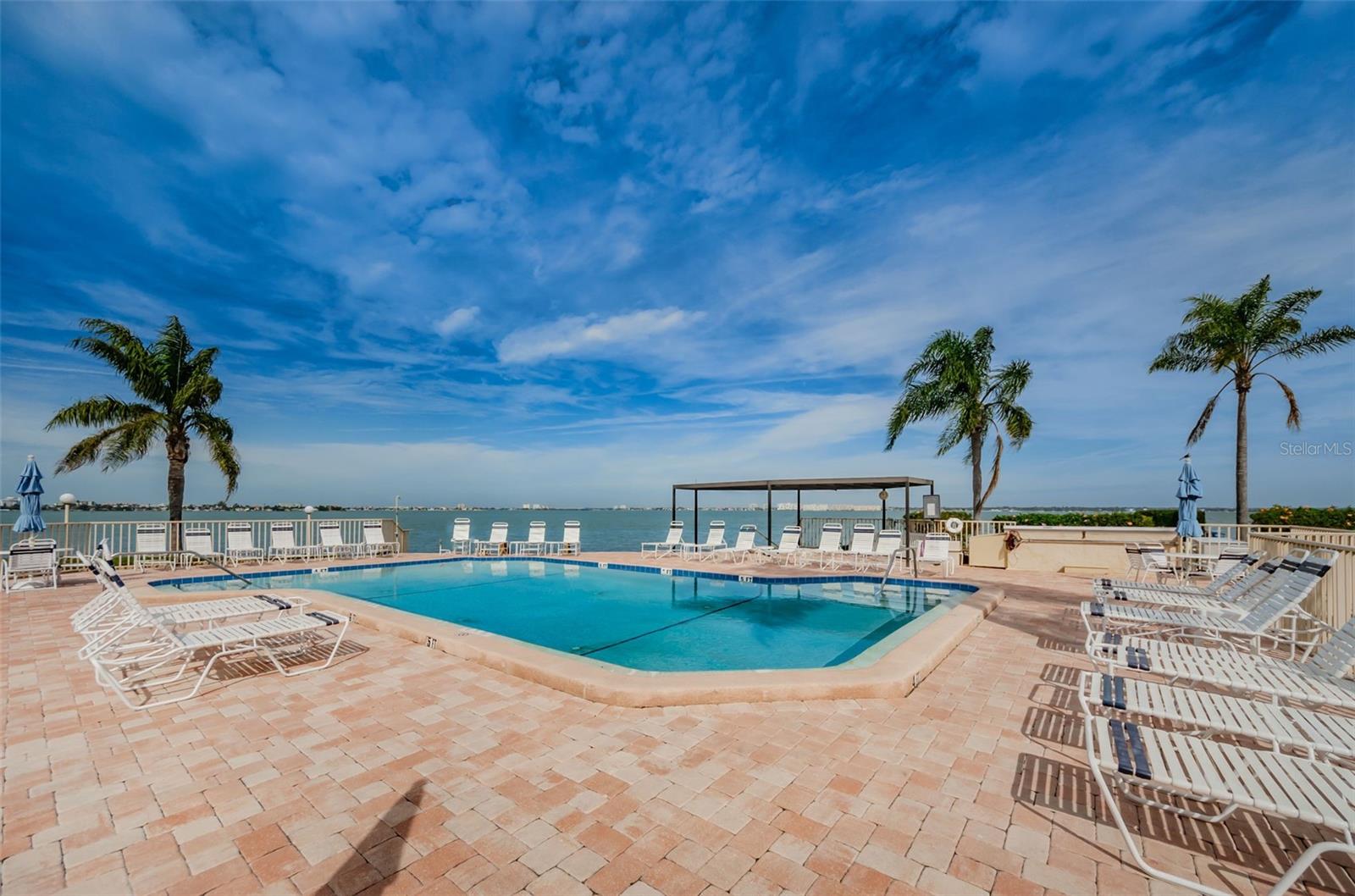 Image 34 of 50 For 6177 Sun Boulevard 307