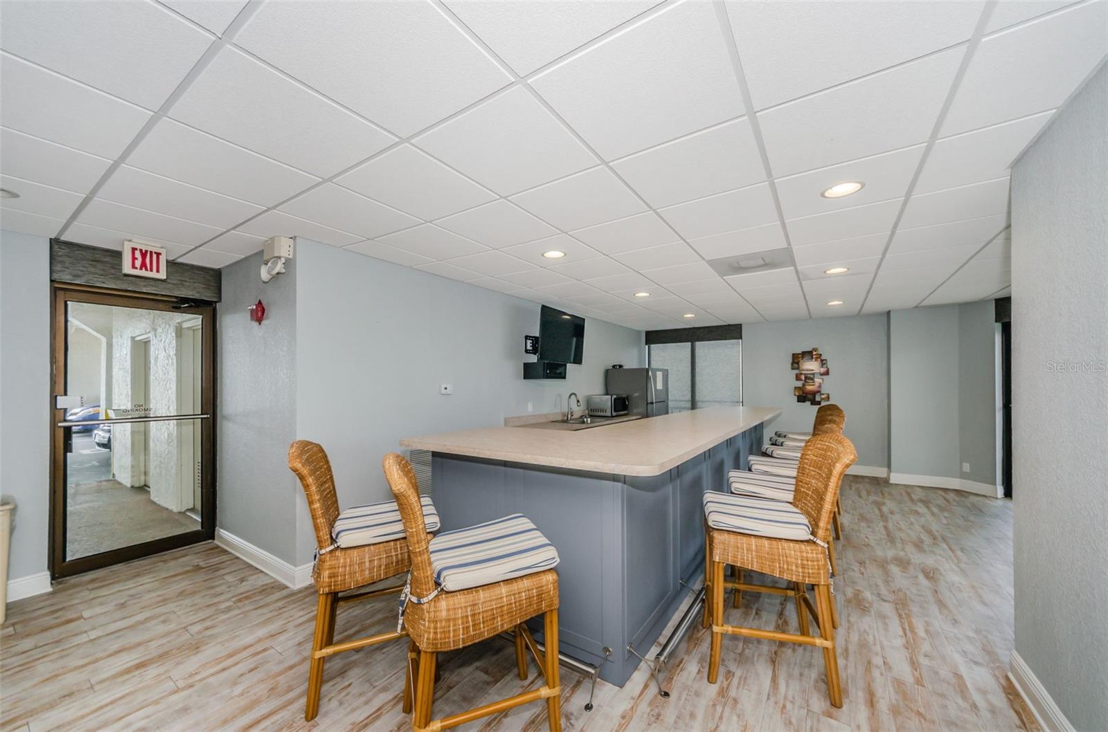 Image 49 of 50 For 6177 Sun Boulevard 307