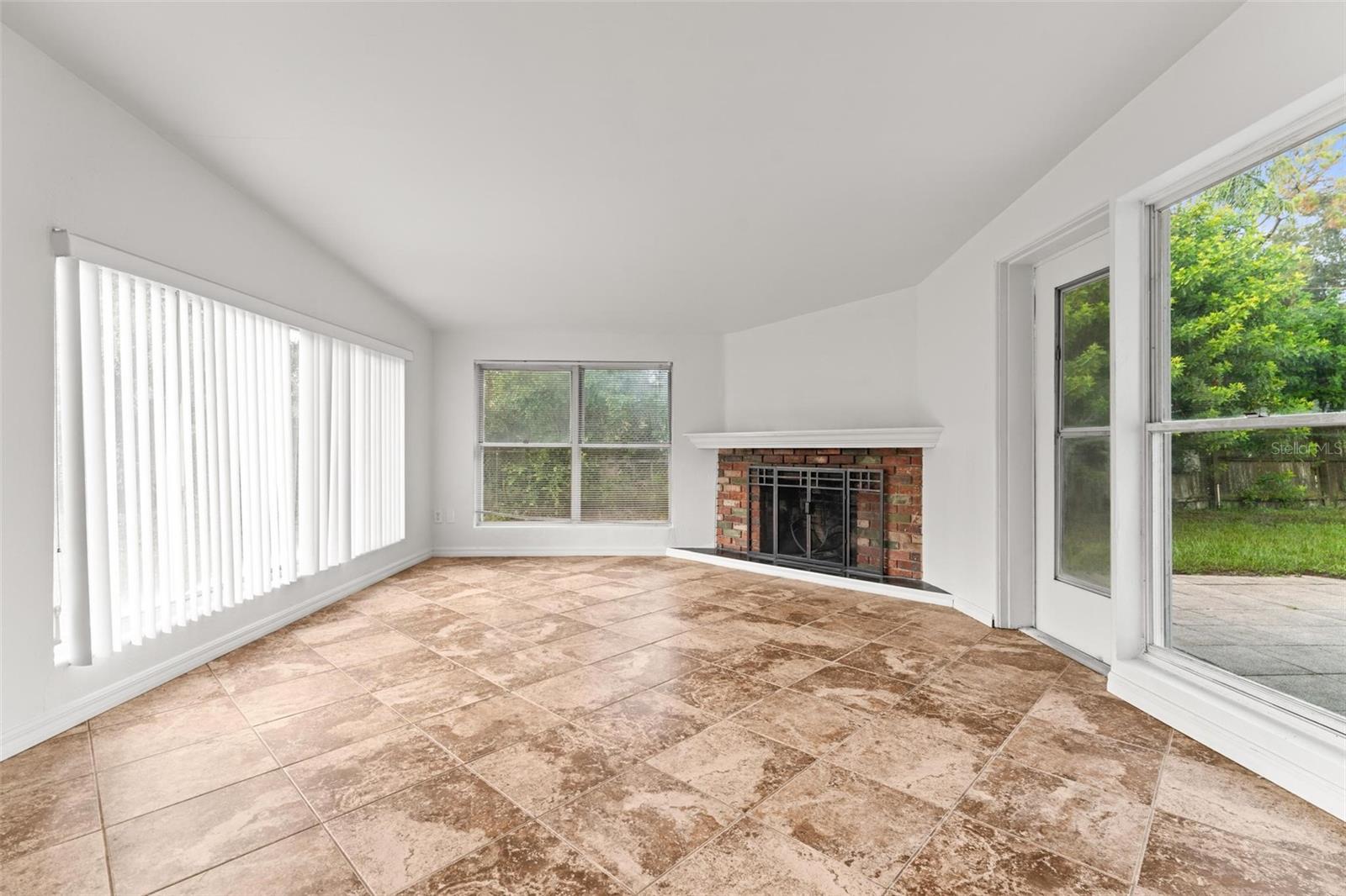 Image 13 of 48 For 8216 Hilton Way