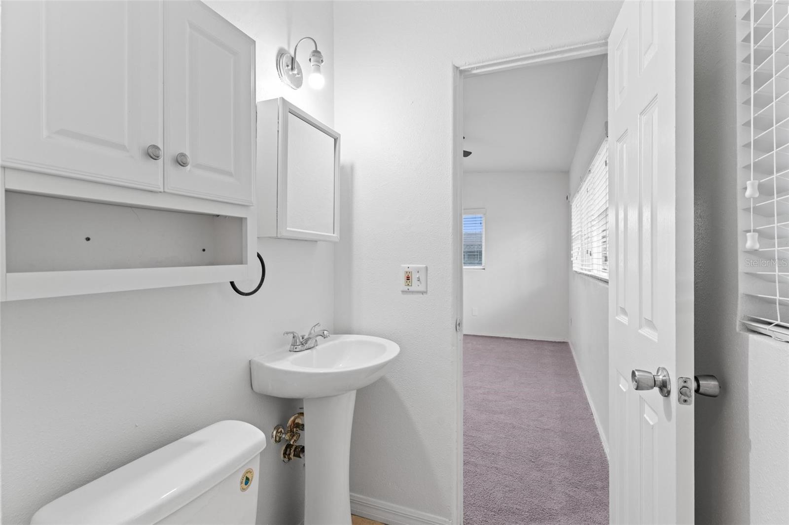 Image 27 of 48 For 8216 Hilton Way