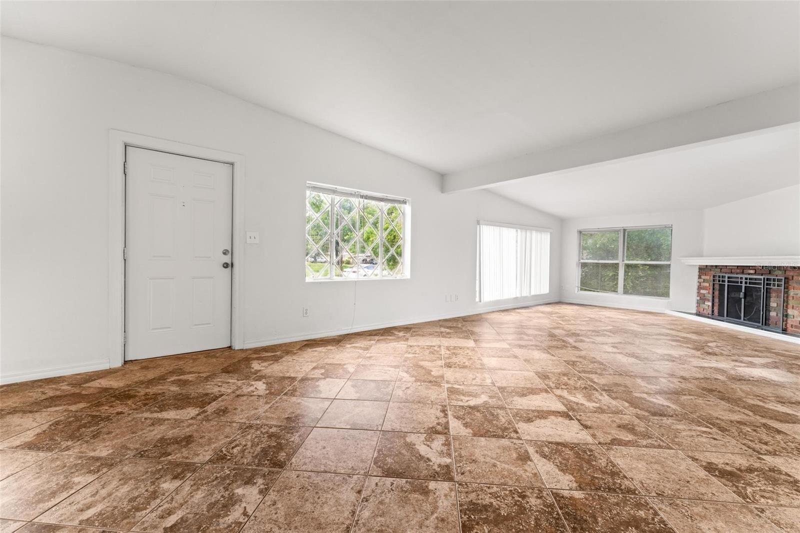 Image 3 of 48 For 8216 Hilton Way
