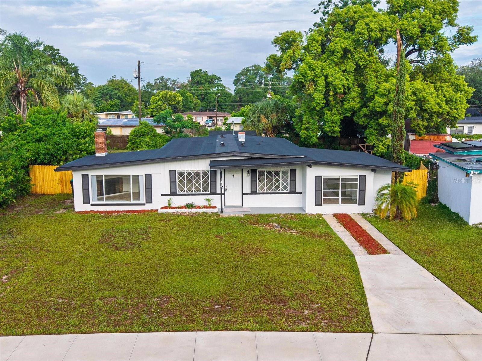 Image 44 of 48 For 8216 Hilton Way