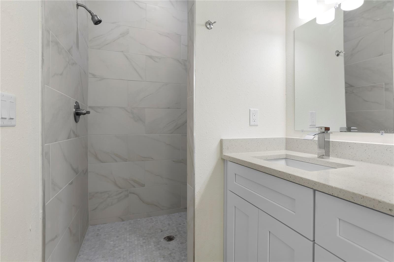 Image 19 of 28 For 9915 Cypress Park Drive