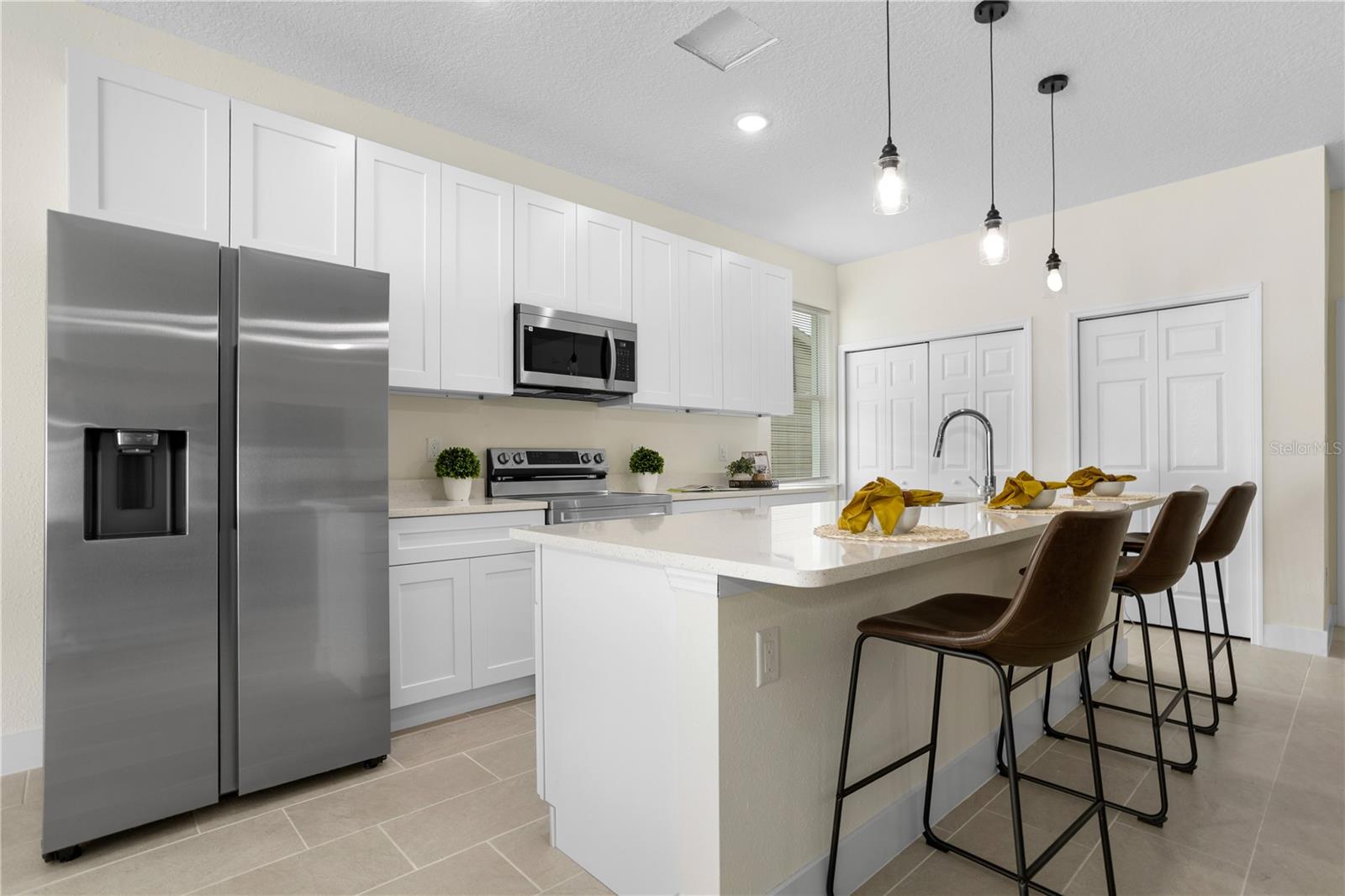 Image 7 of 28 For 9915 Cypress Park Drive