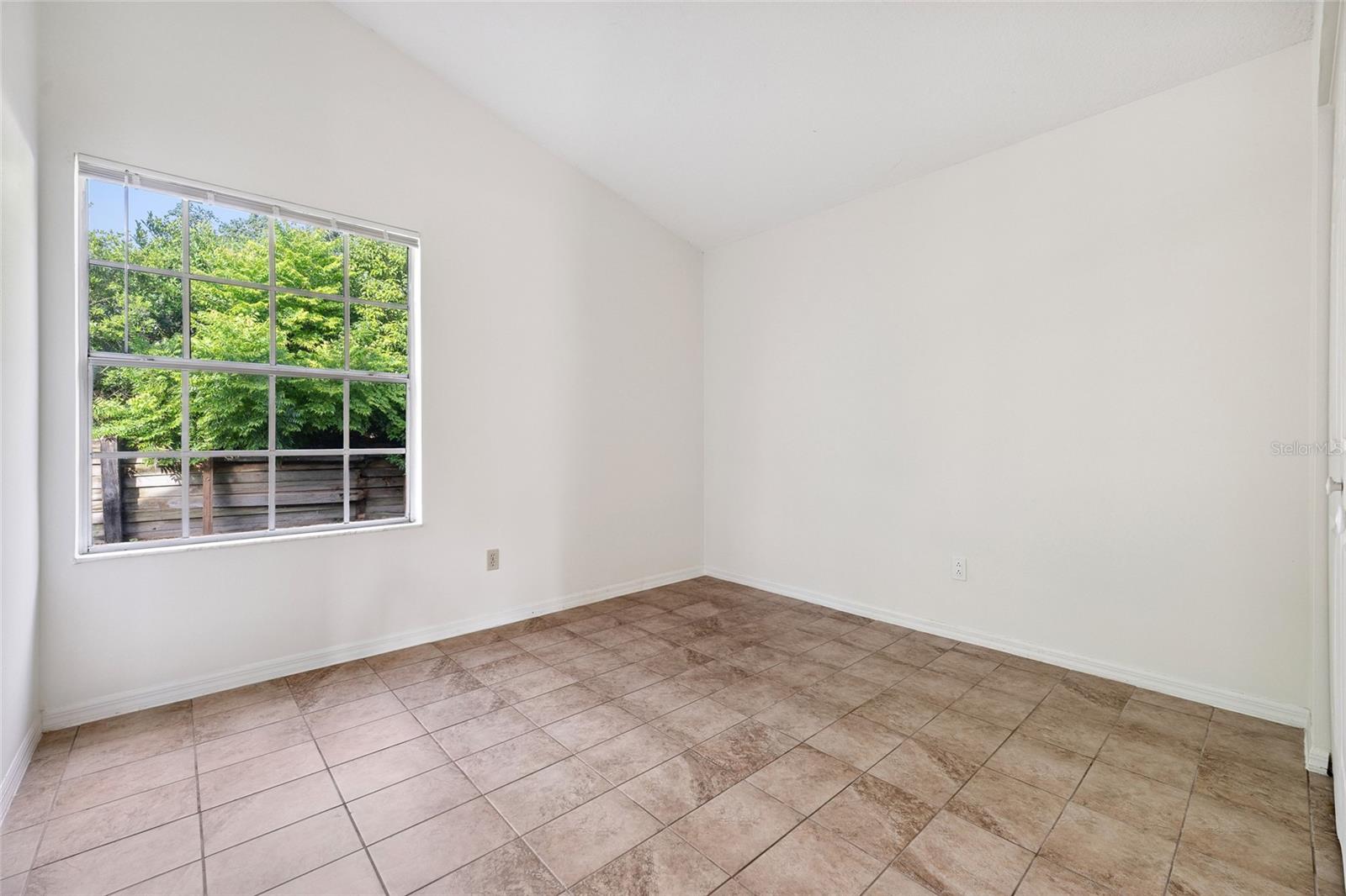 Image 22 of 40 For 118 Meadow Boulevard