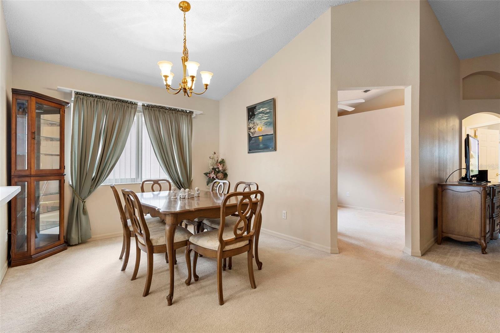 Image 14 of 59 For 3707 Doune Way