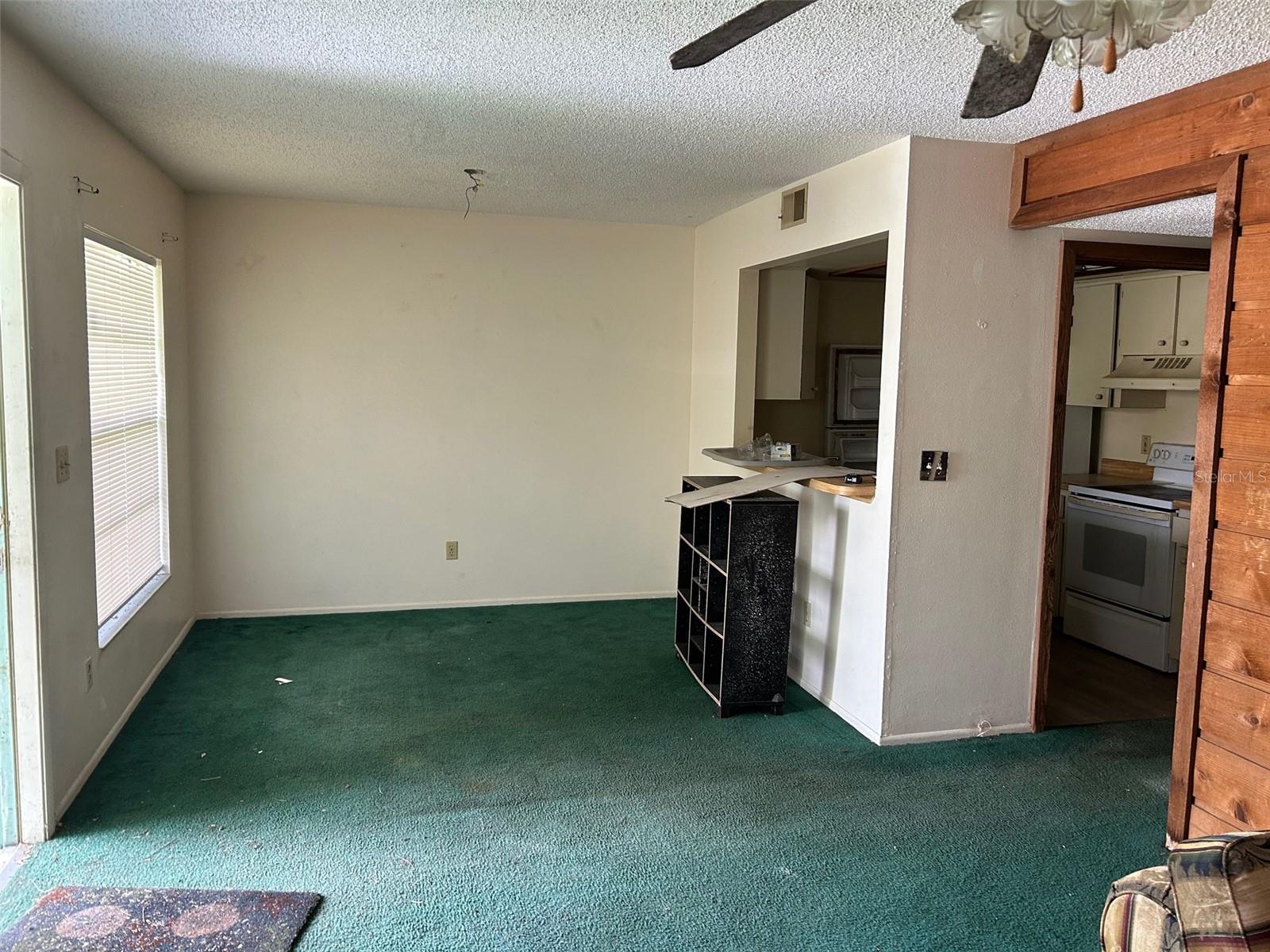 Image 2 of 5 For 8421 Camden Street