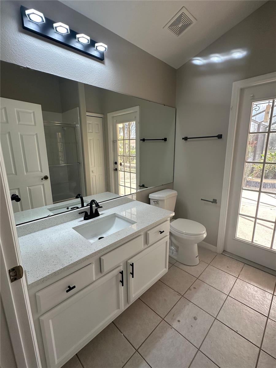 Image 22 of 28 For 10446 Stone Glen Drive