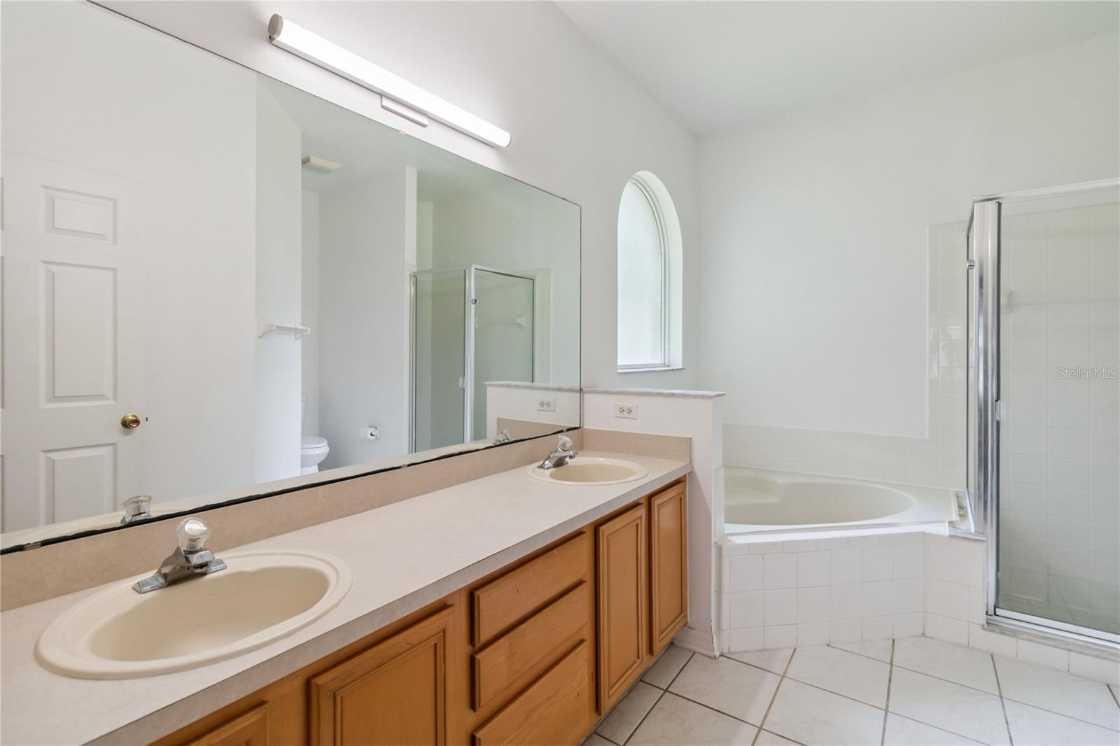 Image 12 of 24 For 2908 Cedena Cove Street