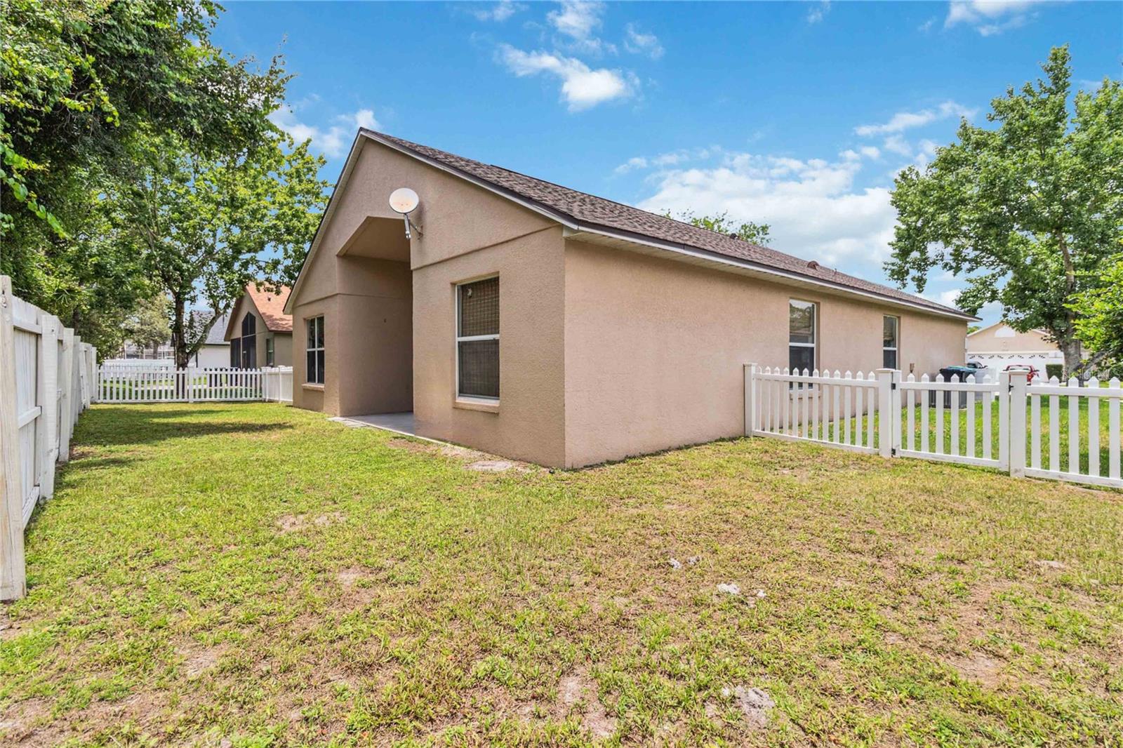 Image 23 of 24 For 2908 Cedena Cove Street