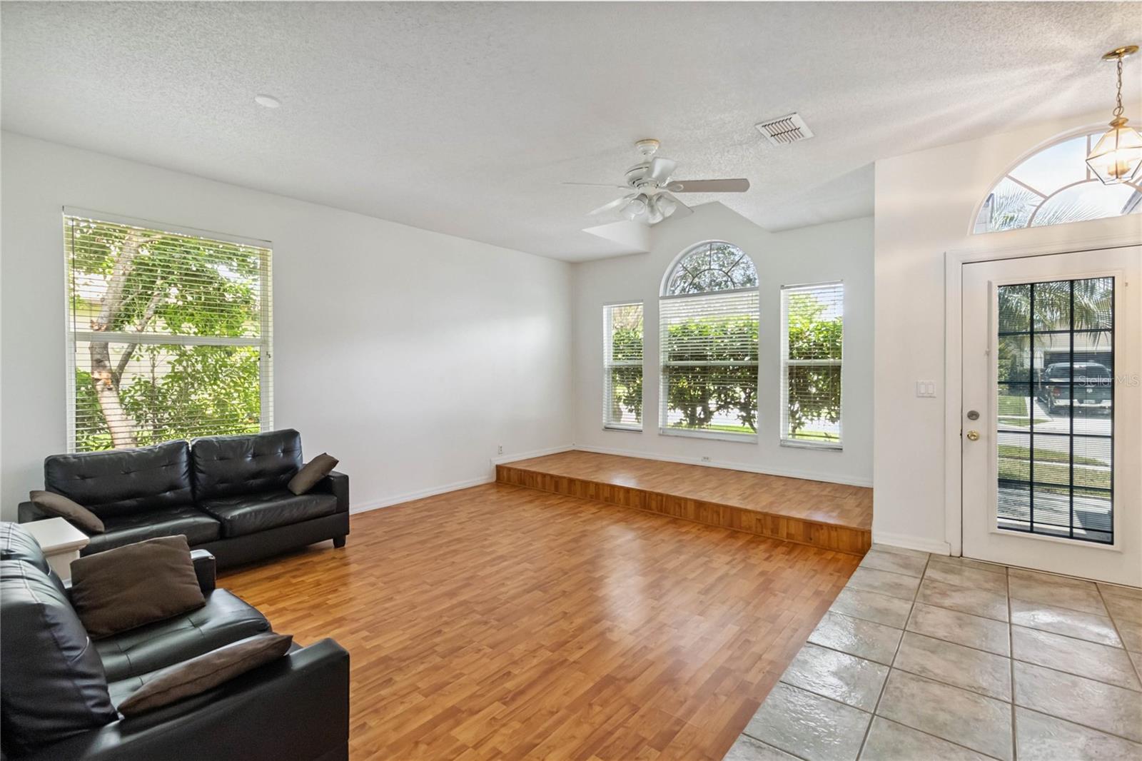 Image 3 of 24 For 2908 Cedena Cove Street