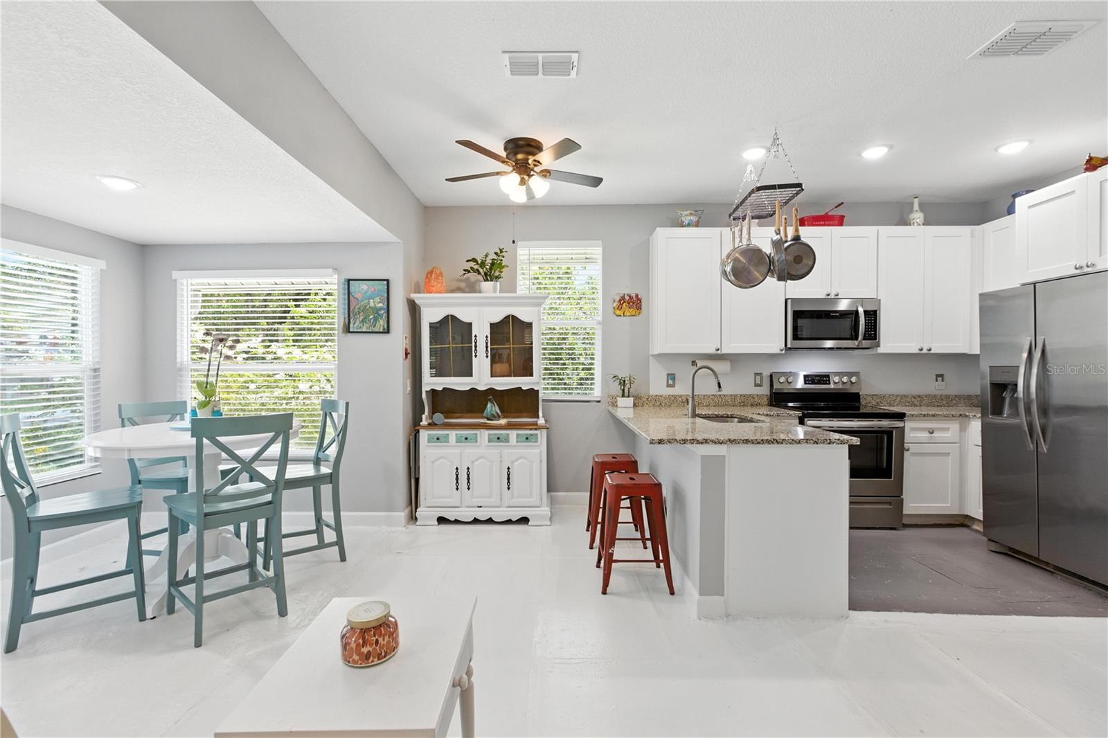 Image 3 of 44 For 807 Minnesota Avenue