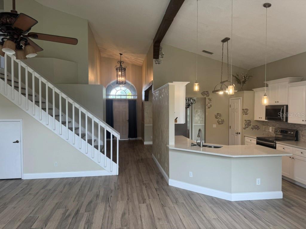 Image 5 of 19 For 2814 River Ridge Drive