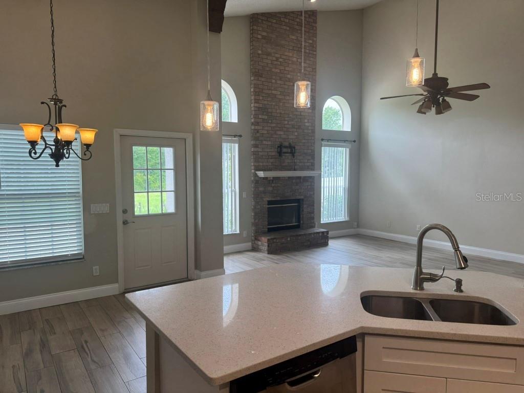 Image 8 of 19 For 2814 River Ridge Drive
