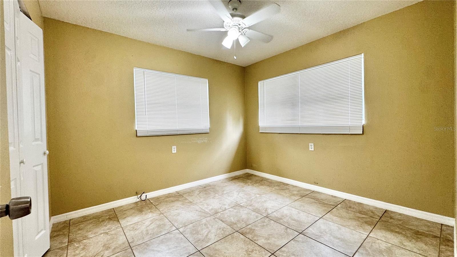 Image 2 of 8 For 2113 Bonneville Drive 2113