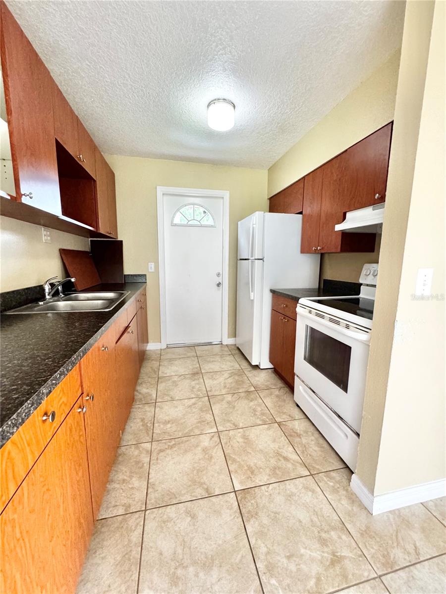Image 8 of 8 For 2113 Bonneville Drive 2113