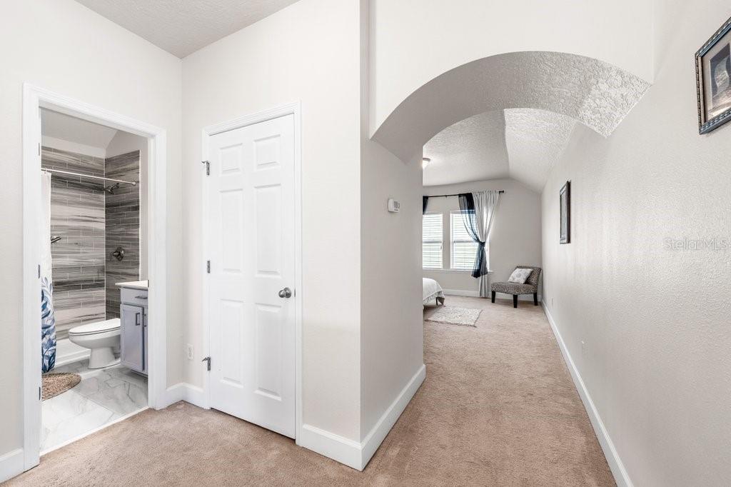 Image 18 of 38 For 131 Paradise Valley Drive