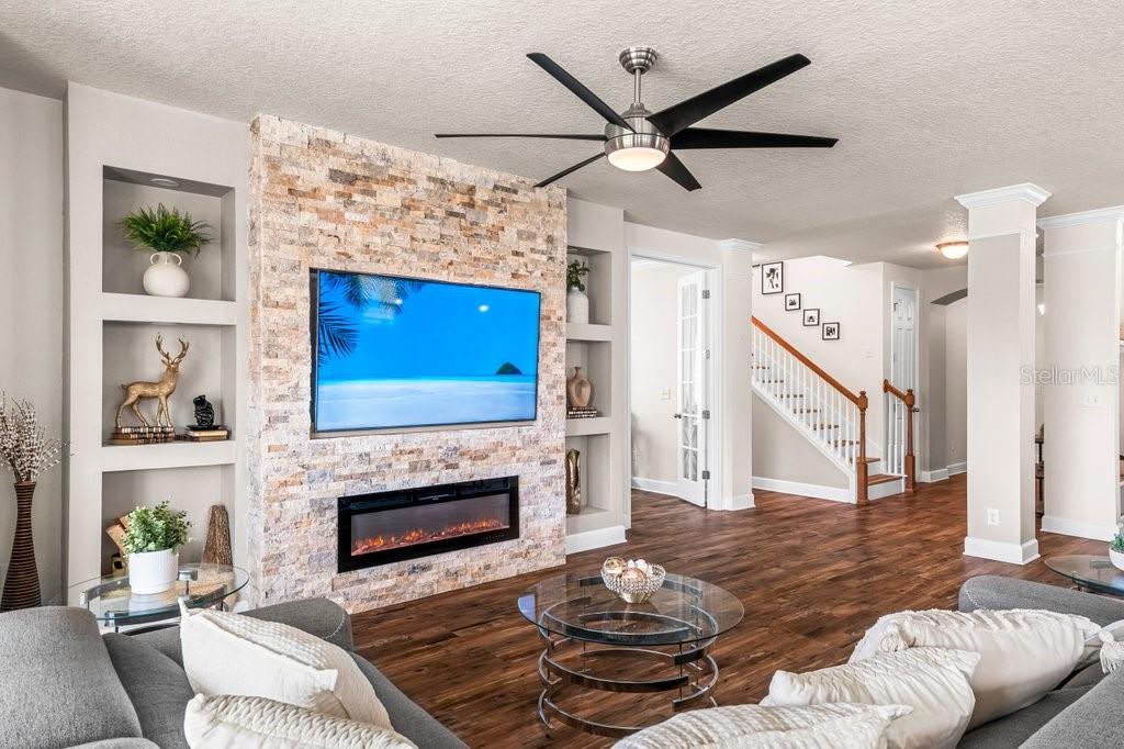 Image 3 of 38 For 131 Paradise Valley Drive